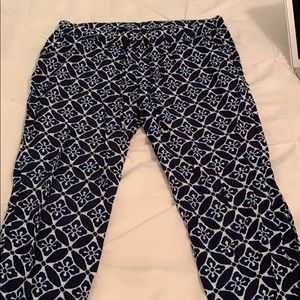 Patterned pants